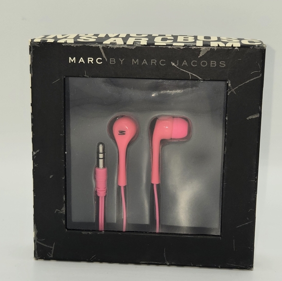 Marc by Marc Jacobs Earbuds Pink‎ In-Ear Headphones Mobile Phone MP3 - Picture 1 of 3